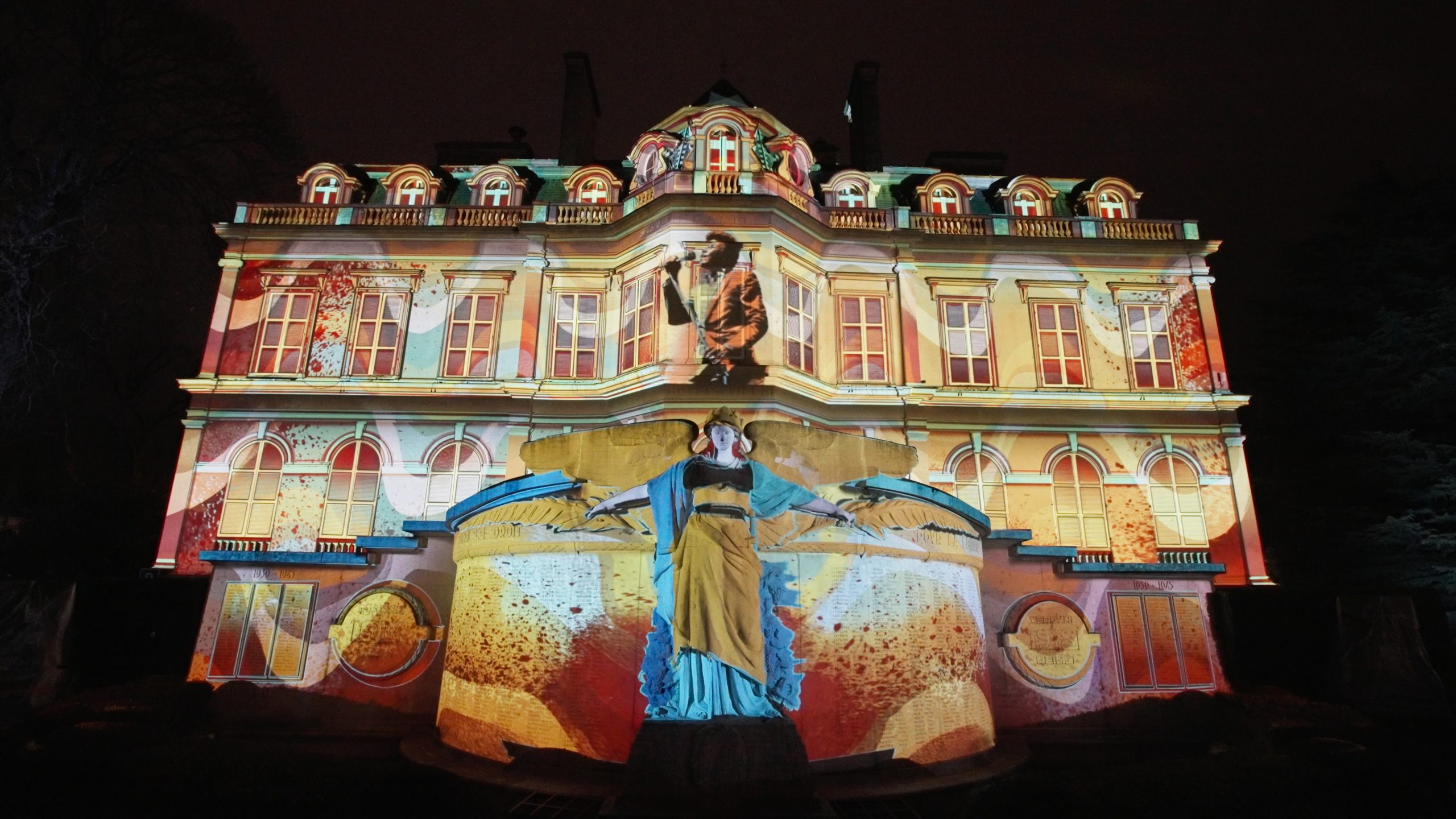 EPERNAY habits de lumière 2025 - azarek - mapping - hotel de ville de Epernay - 06 SLF MOSQUE - SHARJAH LIGHT FESTIVAL - MOSQUE- AZAREK - MAPPING